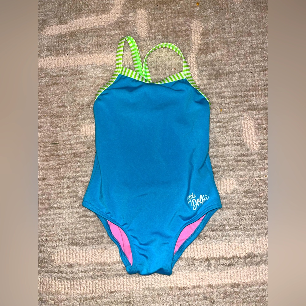 Little Dolphin Swim
